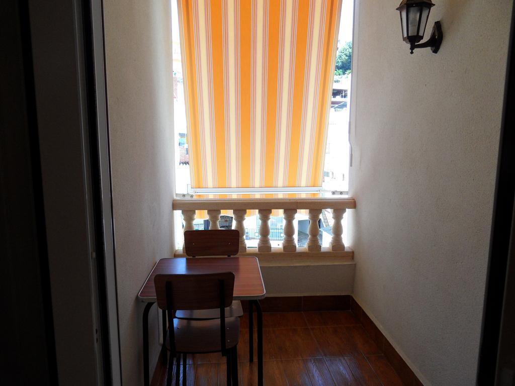 Hotel Las Flores Tolox Eksteriør bilde