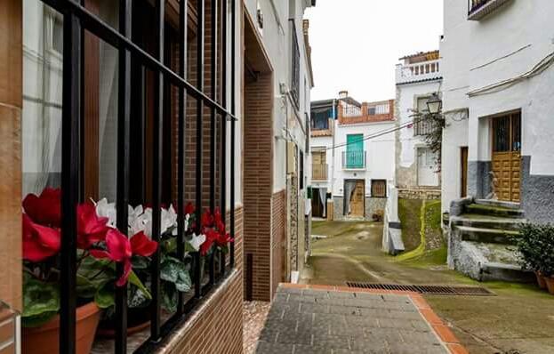 Hotel Las Flores Tolox Eksteriør bilde