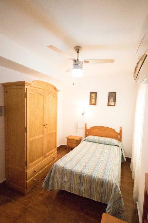 Hotel Las Flores Tolox Eksteriør bilde
