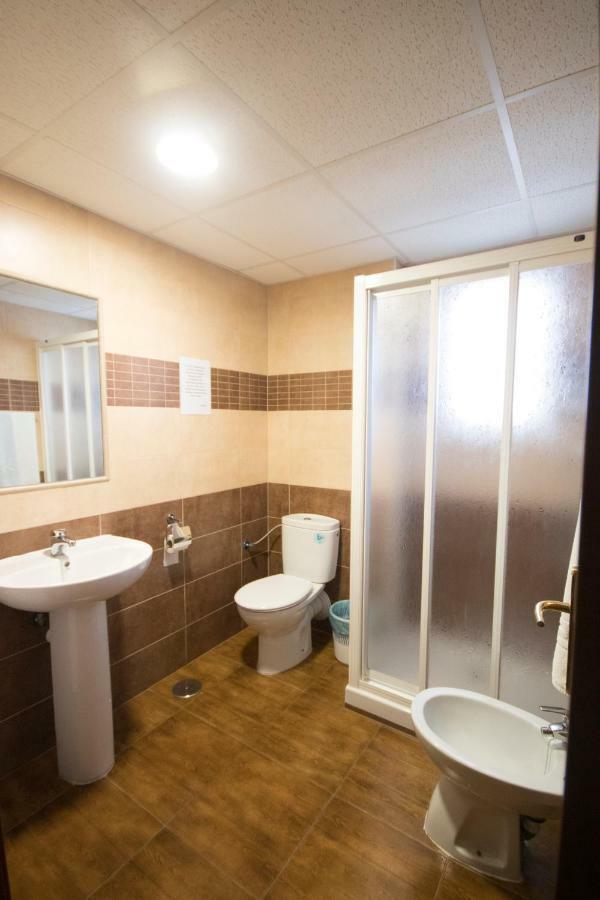 Hotel Las Flores Tolox Eksteriør bilde